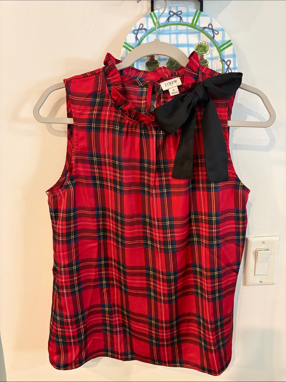 J CREW BLACK WATCH PLAID SLEEVELESS BLOUSE